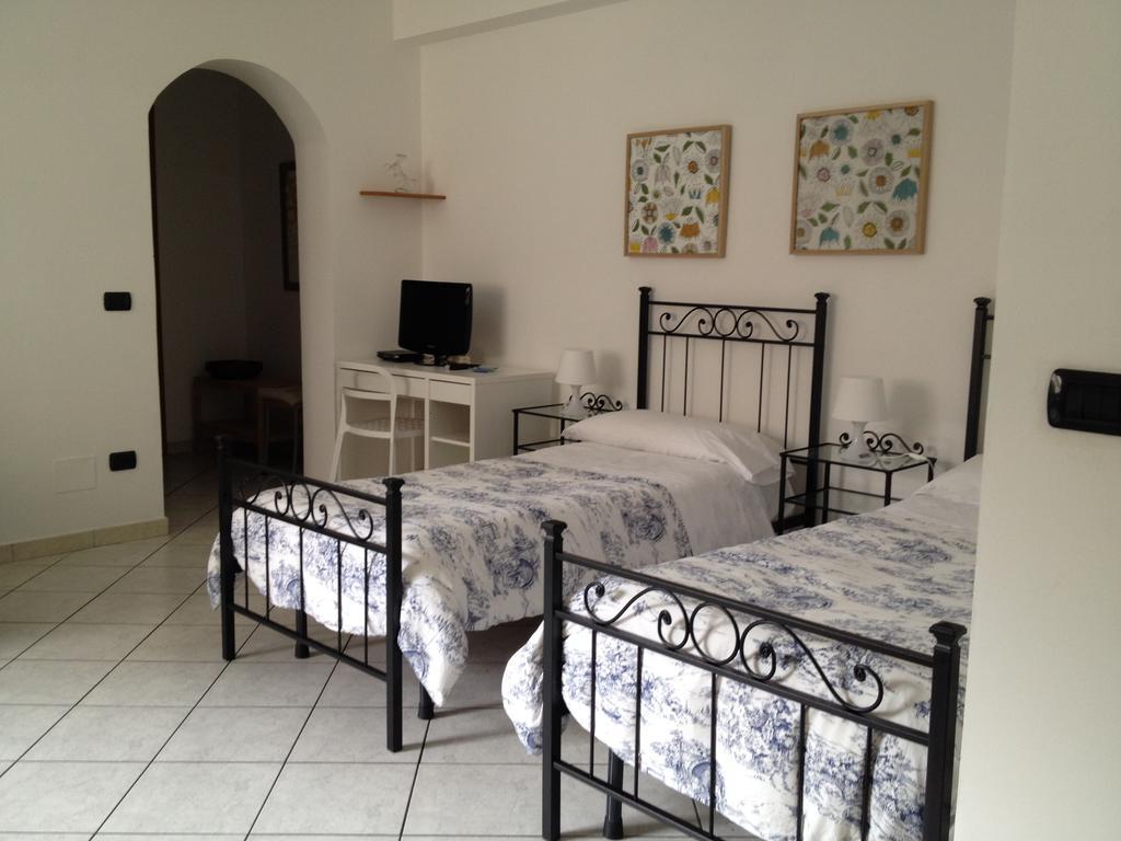 Akron B&B SantʼAlessio Siculo Buitenkant foto