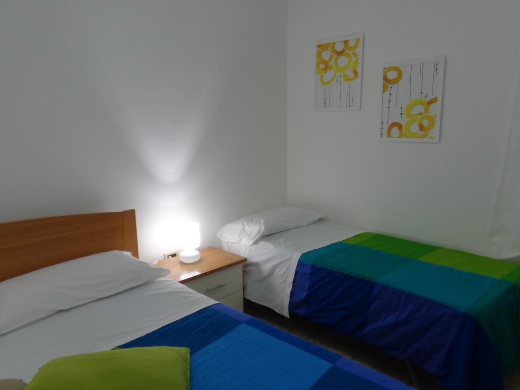 Akron B&B SantʼAlessio Siculo Buitenkant foto